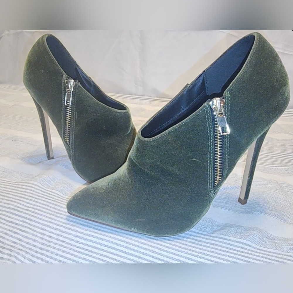 LILIANA | ANKLE BOOTS (5 in.)